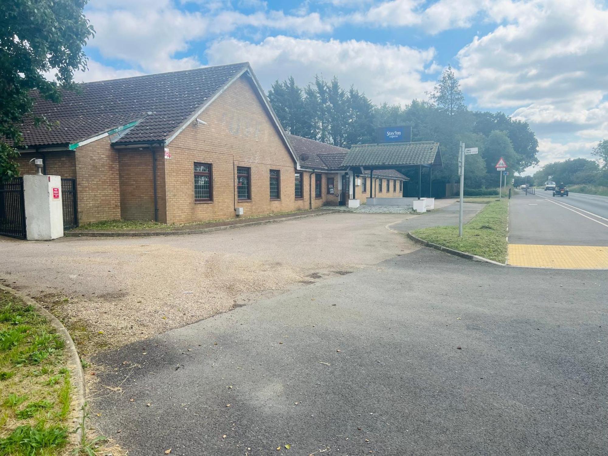 Oyo Stay Inn Express, Cambridge Papworth Everard Esterno foto