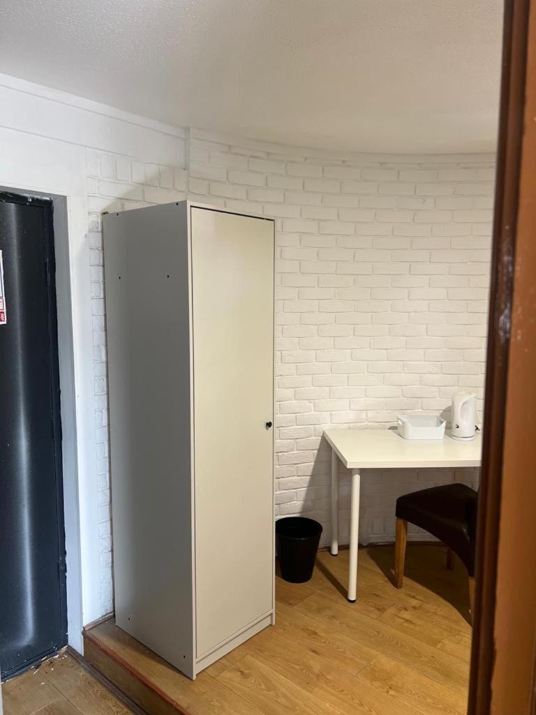 Oyo Stay Inn Express, Cambridge Papworth Everard Esterno foto