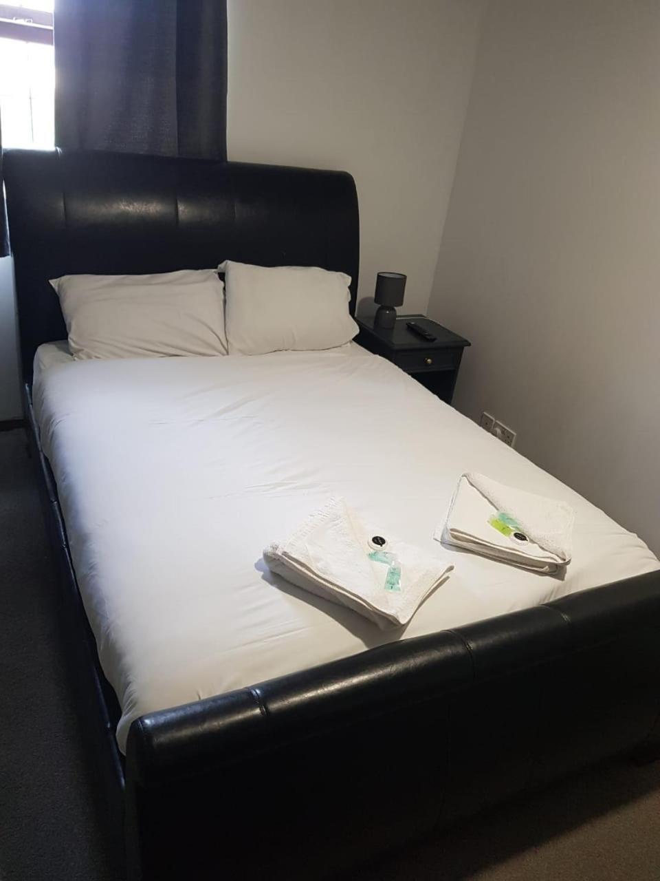 Oyo Stay Inn Express, Cambridge Papworth Everard Esterno foto