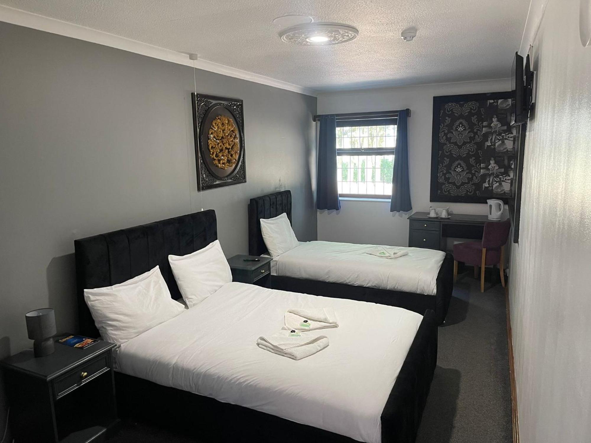 Oyo Stay Inn Express, Cambridge Papworth Everard Esterno foto