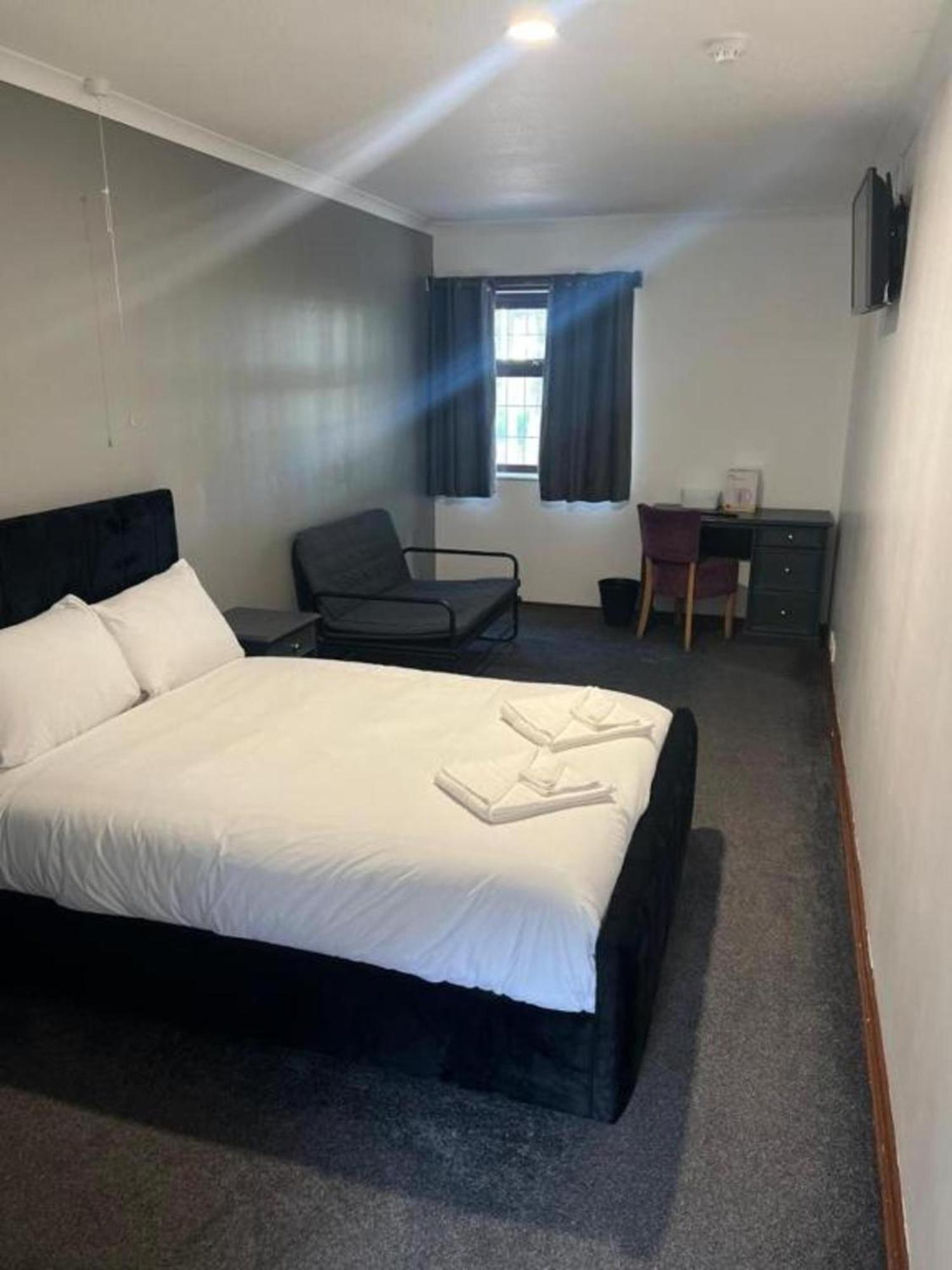 Oyo Stay Inn Express, Cambridge Papworth Everard Esterno foto